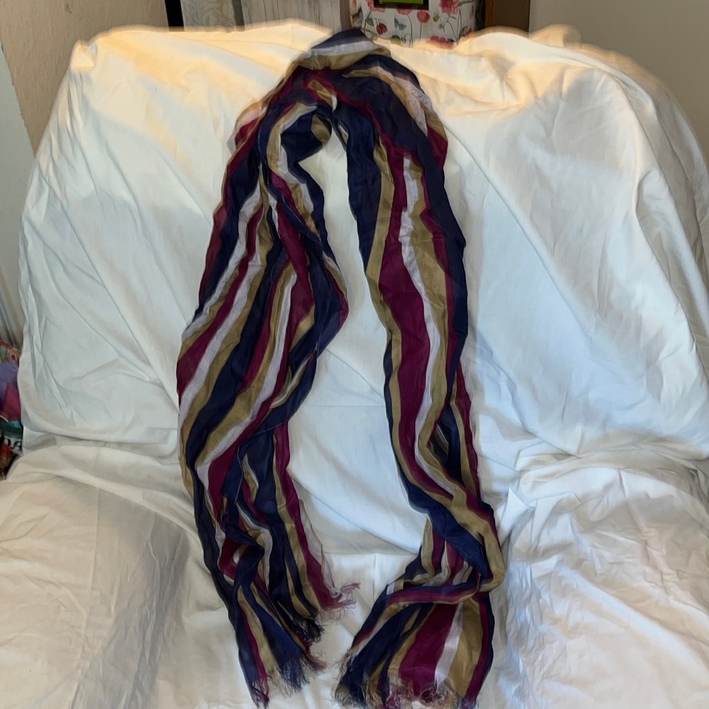 Striped scarf